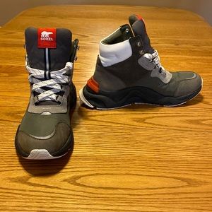 Sorel waterproof insulated boots